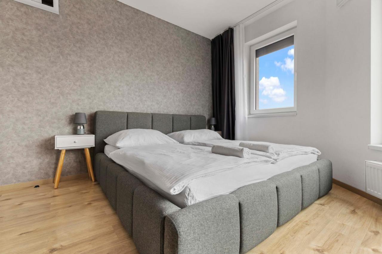 Lam Premiere - Ac - Awesome View In Bratislava Appartement Buitenkant foto